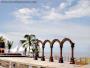 Desde este punto se puede apreciar toda la bah&iacute;a, Arcos del Malecón
