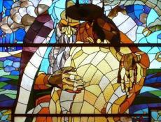 Vitral diseñado por el Arq. Refugio Reyes Rivas.
