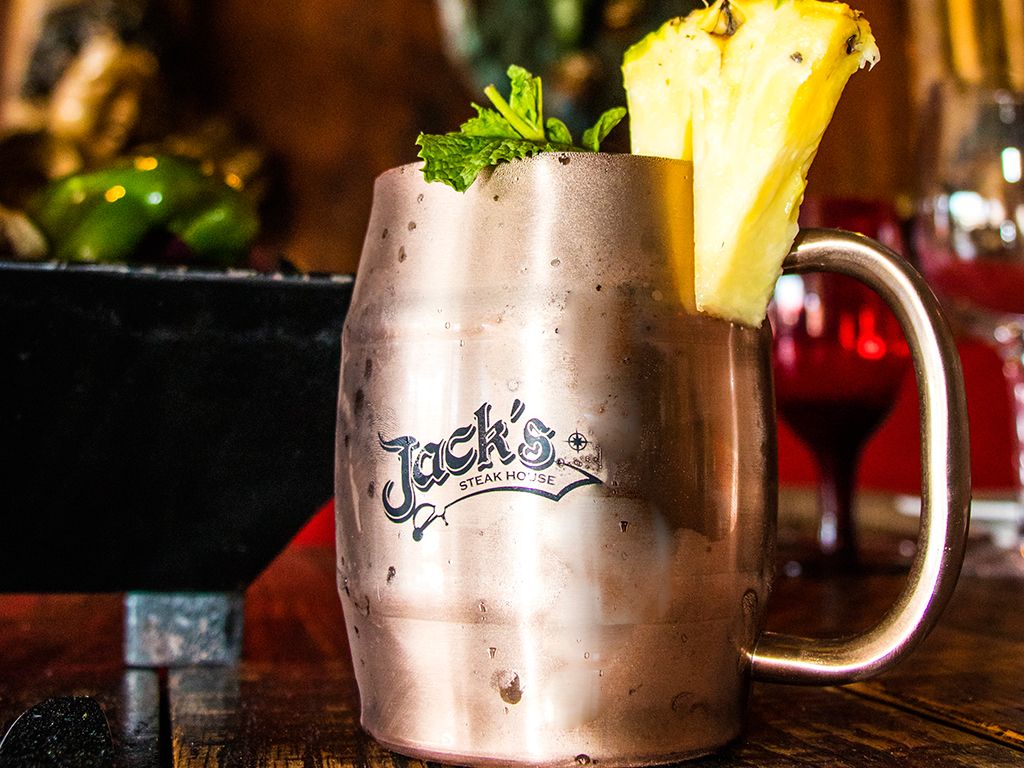 Jack´s Bar & Grill, Cocina Internacional, Cabo San Lucas