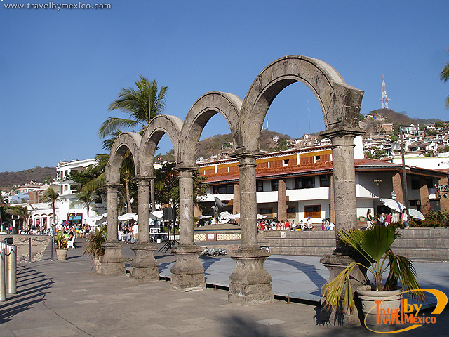 Arcos del Malecón