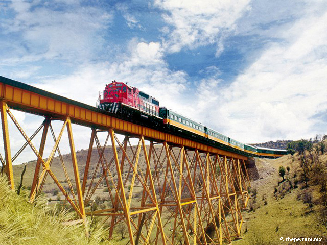 Tren El Chepe, Chihuahua-Los Mochis pasando por las Barrancas del Cobre