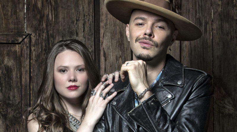 Jesse y Joy lanzaron el sencillo 3 A.M. en colaboración con Gente de Zona.