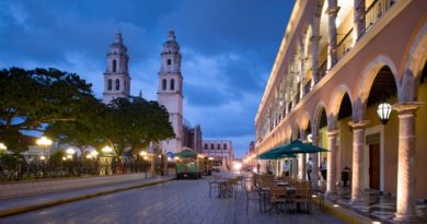 Campeche celebra la vigésima edición del Festival Internacional del Centro Histórico.
