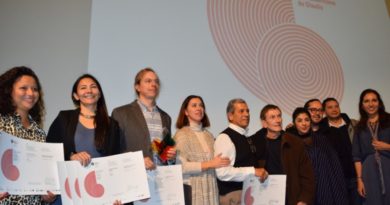 Mexicanos son premiados en la Sexta Bienal Iberoamericana de Diseño.