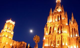 Viaja sin salir de casa: visita lugares increíbles desde tu sofá.