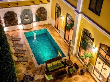 Plaza Campeche, Plaza Campeche