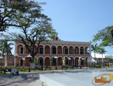 Biblioteca pÃºblica.
