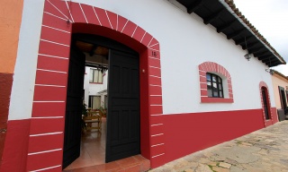 Casa Zura, Casa Zura