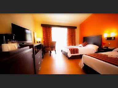 Villa Mercedes, Villa Mercedes