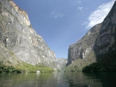 De esta parte del Cañon es el Escudo del Estado