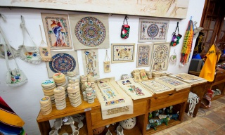ArtesanÃ­a con motivos Mayas