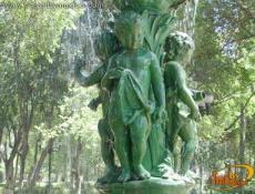 Detalle de escultura.
