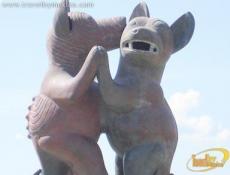 Escultura de más de dos toneladas.