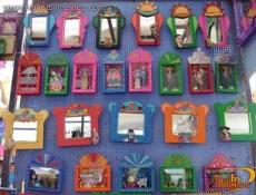 Artesanías y cuadros