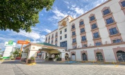 Holiday Inn Le&oacute;n