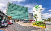 Holiday Inn And Suites | Información