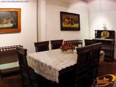 The dining room on the first floor