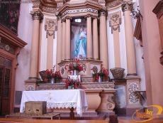 Estatua de la Virgen de Loreto