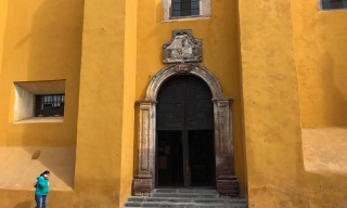 Puerta principal