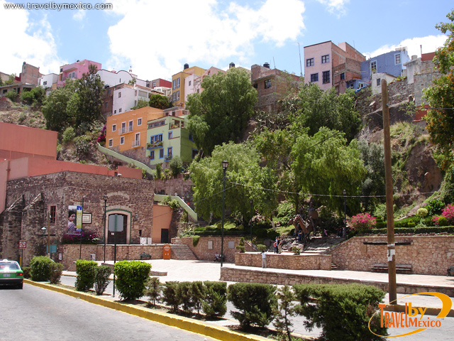 PLAZA ALLENDE GUANAJUATO MEXICO