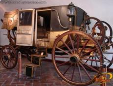 Piezas ArqueolÃ³gicas, EtnogrÃ¡ficas y Contemporaneas.
