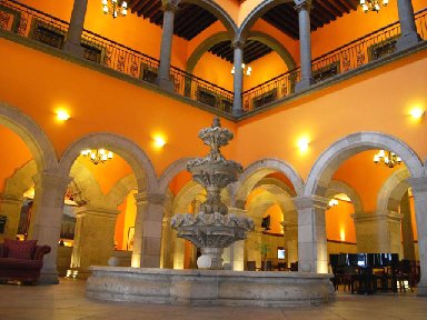 Morales Historical & Colonial Downtown, Morales Historical & Colonial Downtown