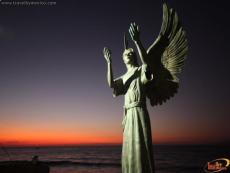 Escultor Héctor Montes García