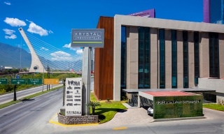 Krystal Urban Monterrey, Monterrey