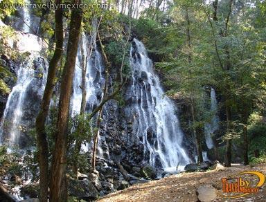 Cascada Velo de Novia
