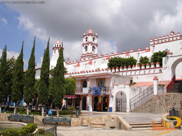 Parroquia de la Asunción de María, Ixtapan de la Sal | Travel By México