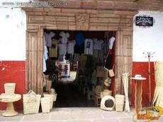 ArtesanÃ­as del Palacio de Huitzimengari
