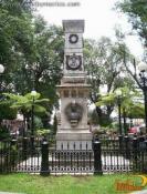 Plaza de los Mártires y el Mercado de Antojitos