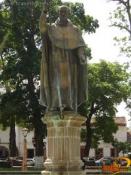 Escultura del Obispo Vasco de Quiroga
