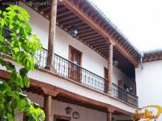 Detalle balcones del primer piso
