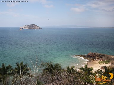El Coral and El Cangrejo Islands, Bay of Guayabitos