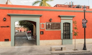 Parador Santo Domingo de Guzmán, En el centro de Oaxaca