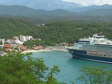 Arriban cruceros nacionales e internacionales