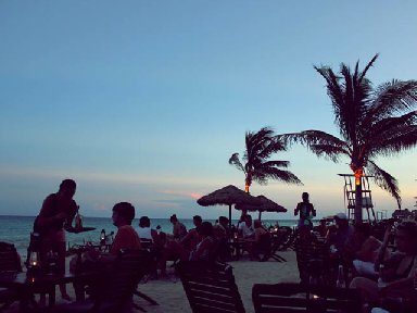 Fusion Beach Hotel, Fusion Beach Hotel