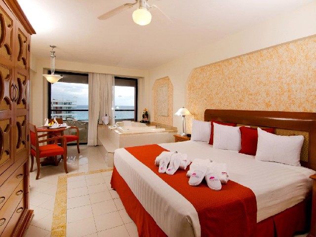 Crown Paradise Club Cancun All Inclusive, 5 star Hotel, Cancún