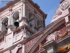 Muestra de la transición entre dos estilos: del Barroco al Neoclásico.