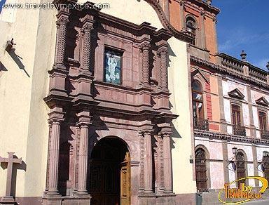 Iglesia de la Compañía, San Luis Potosí | Travel By México