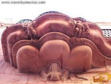 This balcony can be seen just a few steps away from the Cathedral