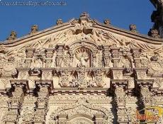 The facade is a perfect baroque ultra concert