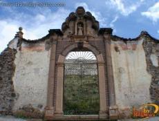 Archway with image of St. Francis of Asis