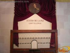 Cartelera antigua del teatro