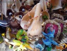 ARtÃ­culos elaborados a base de piezas marinas.
