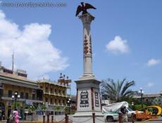 Monumento al centenario de la fundación de Tampico.