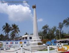 Monumento en Las Escolleras, Tampico.
