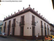 Declarada zona de monumentos históricos y artísticos 1990