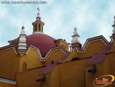 The church has three naves